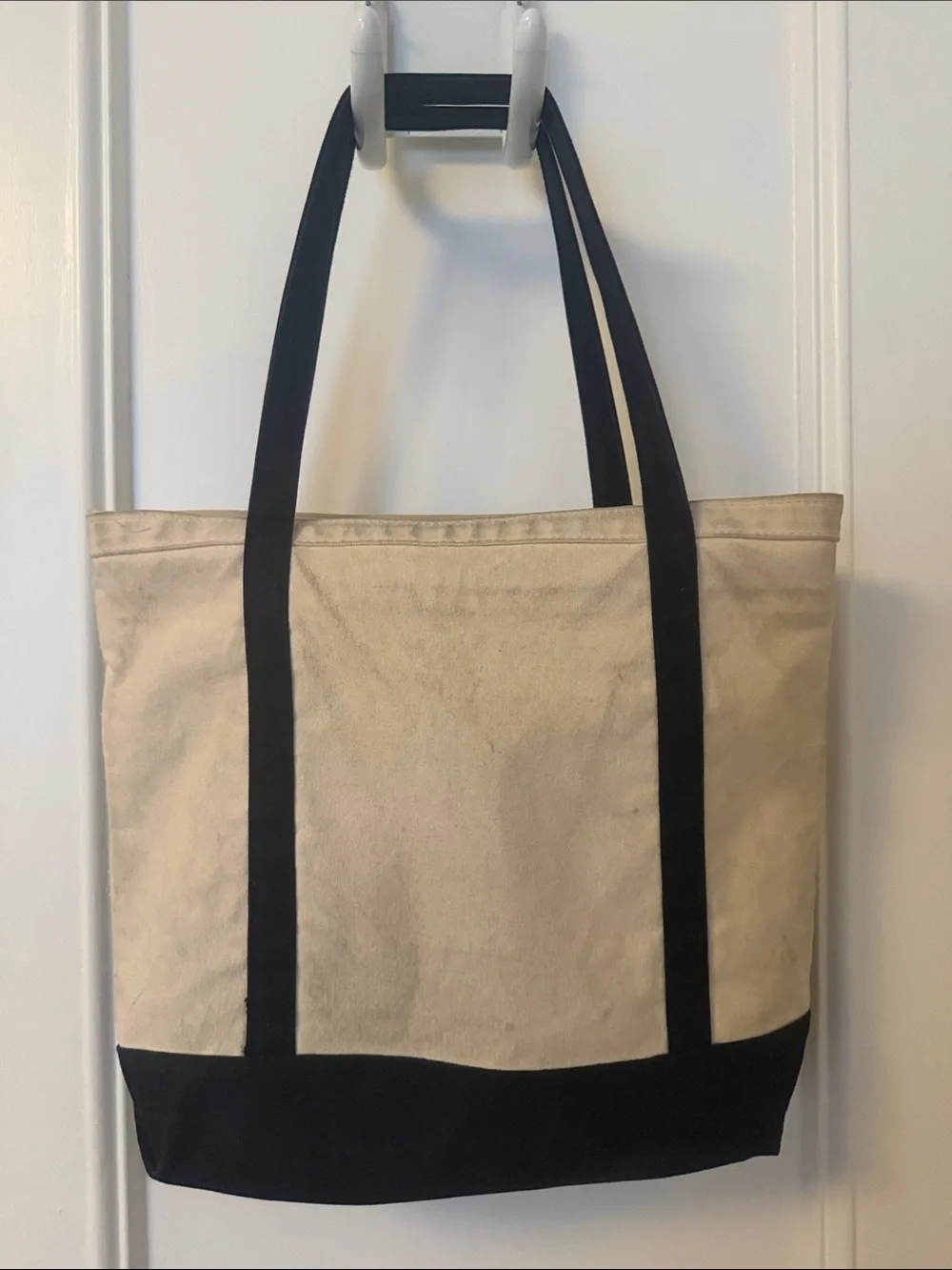 Vanguard Beige and Black Canvas computer travel zipped Tote